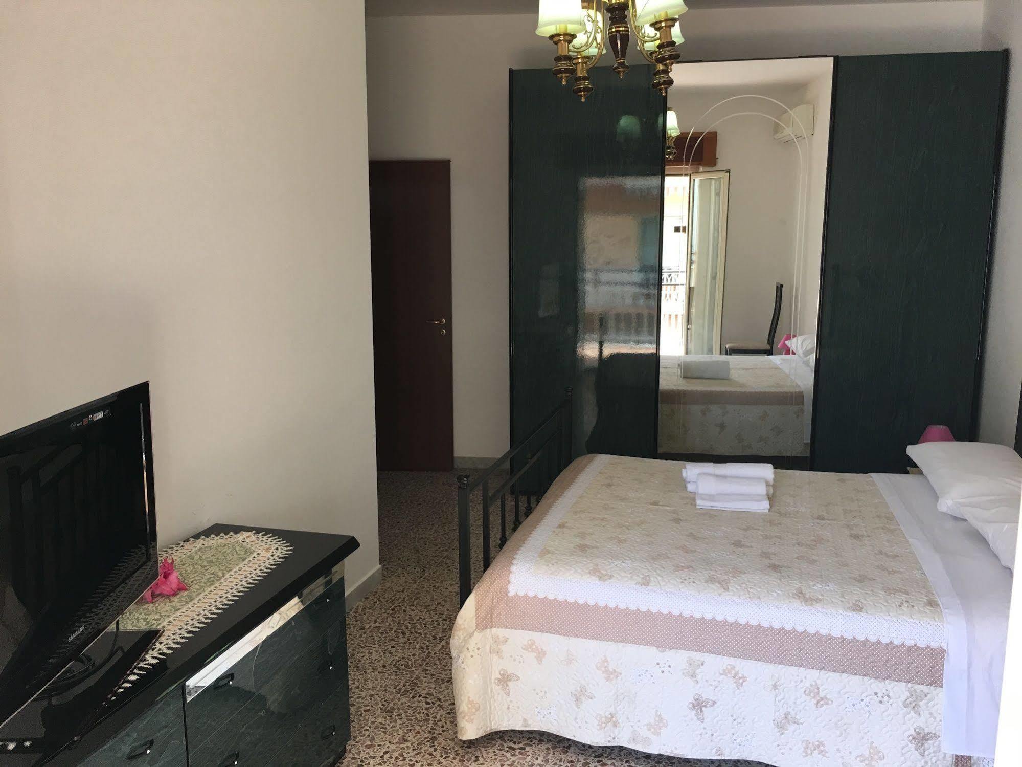 B&B Crotone Exterior photo